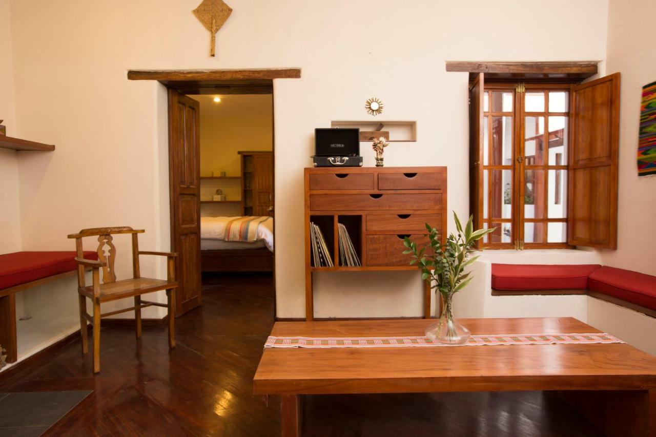 Casa Lunaloma - Boutique Apartments Quito Exteriör bild